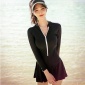 **保守泳衣女长袖运动钢托连体裙式水母衣温泉大码潜水服冲浪服